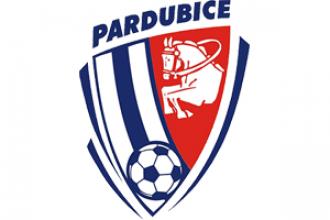 Z webu soupee: FK Pardubice: Jakub Sklen by chtl konen vzt Znojmu body