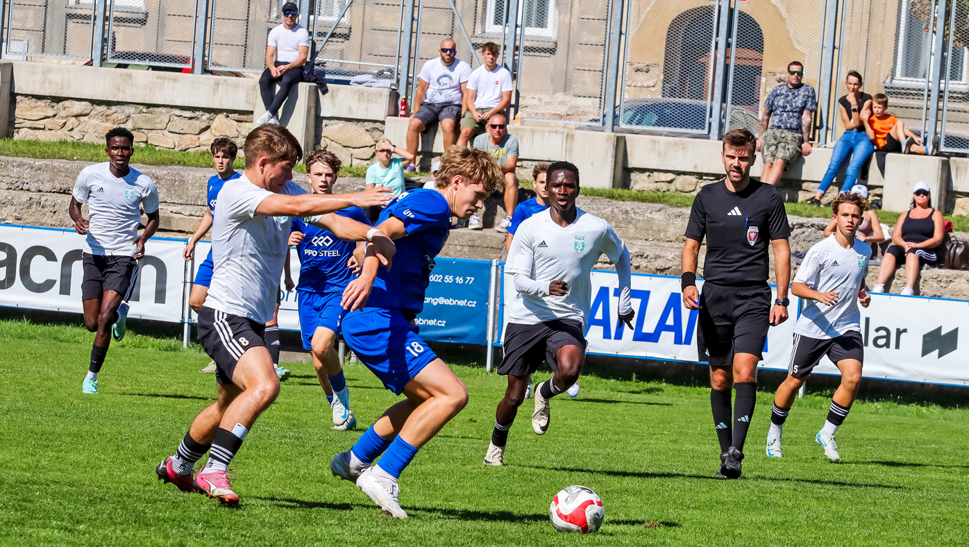 U19: Favoritovi jsme vzdorovali, na body to ale nestailo